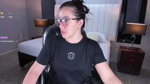 Karine online show from October 21, 11:36 am