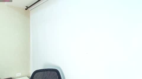 Victoria online show from November 13, 10:58 am