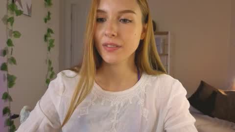 Maria online show from September 13, 3:31 pm