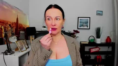 Snapshot of velvet_jasmine chatting on September 30, 5:35 am Jasmine online show from September 30, 5:35 am