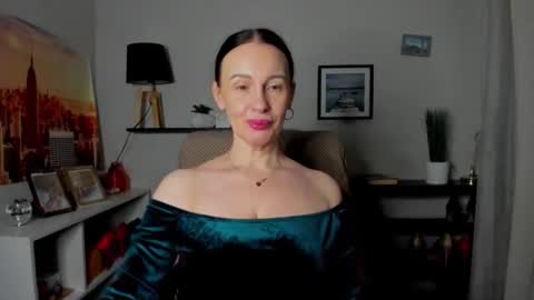 Jasmine online show from January 13, 6:41 am