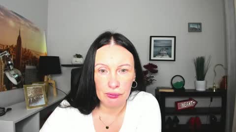 Snapshot of velvet_jasmine chatting on September 24, 6:23 am Jasmine online show from September 24, 6:23 am