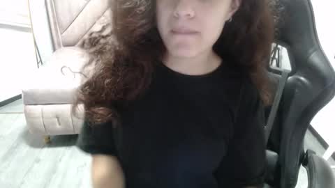 velvet_moon_v online show from November 19, 1:22 pm