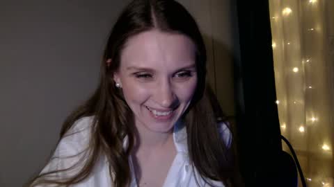 velvetaphrodisiaque online show from May 15, 9:17 pm