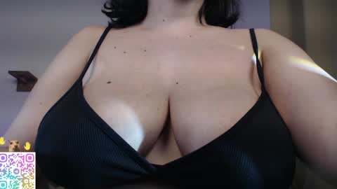  Crystal         PVT OPEN online show from May 29, 3:04 am