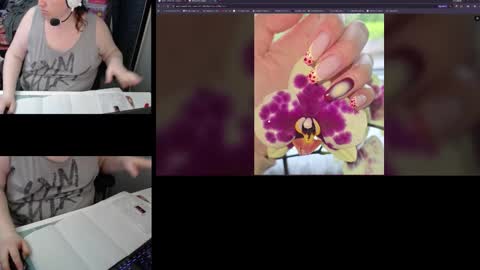 VelvetineSiren online show from February 28, 9:09 am