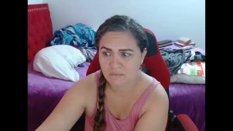 venecasexy44 online show from April 3, 11:08 am