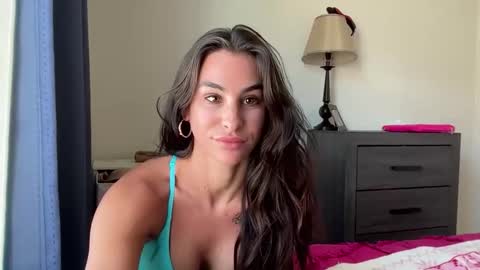 Venessa online show from June 9, 6:18 pm