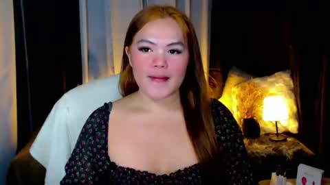 I am Colly Your mystery girl online show from October 31, 9:46 am