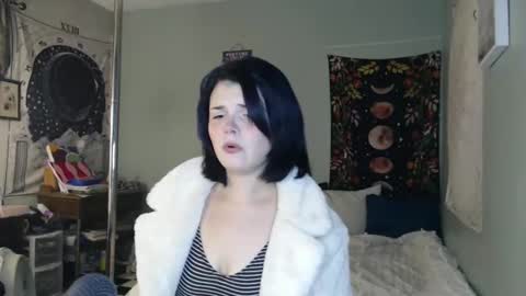 Miss Venus online show from January 14, 2:05 am