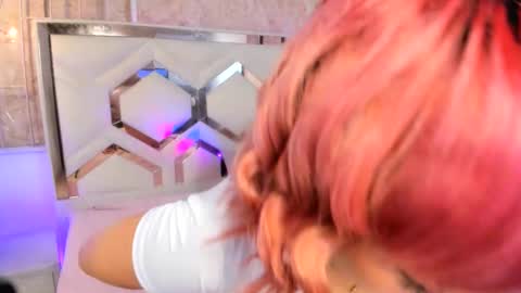  Venuss  online show from November 25, 6:37 am