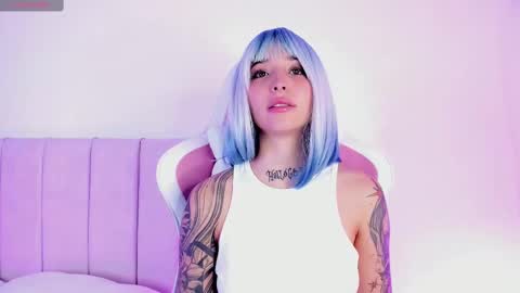 Shelly online show from September 26, 11:19 am