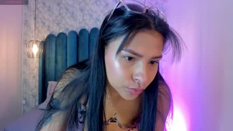 Domelipa  online show from April 10, 11:05 am