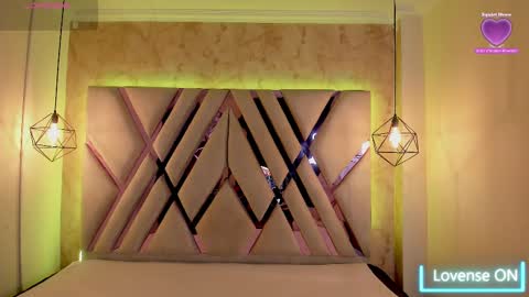 Domelipa  online show from February 20, 11:31 am