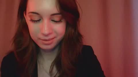 Una online show from November 26, 12:17 pm