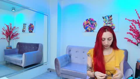 Snapshot of vermelha_gremory1 chatting on January 15, 11:43 am vermelha gremory1 online show from January 15, 11:43 am