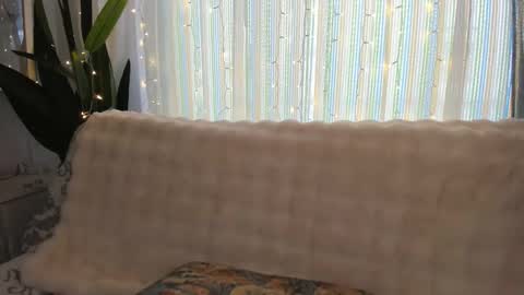 Lolitalolz online show from February 23, 4:28 pm