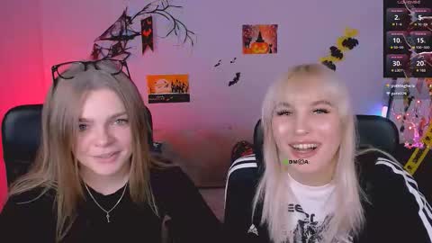 Ronni online show from October 30, 8:43 pm