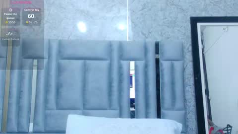 Veronica online show from October 27, 12:55 pm