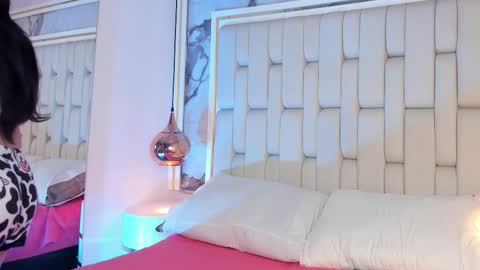 Veronica  online show from February 22, 2:07 pm