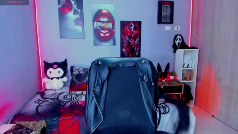 Miss Veronika online show from November 13, 7:13 pm