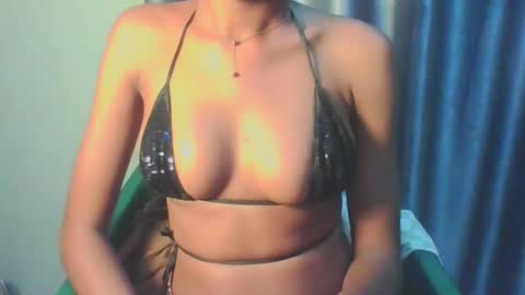 Snapshot of verywetpussy_ chatting on September 24, 7:35 pm verywetpussy  online show from September 24, 7:35 pm