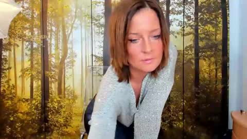 ViciousQueenu can call me Laura online show from February 25, 1:32 pm