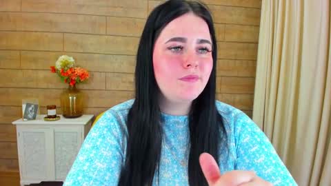 VickiBrooks online show from February 6, 4:03 pm