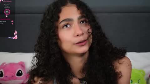 vicky_curly online show from December 14, 3:01 am