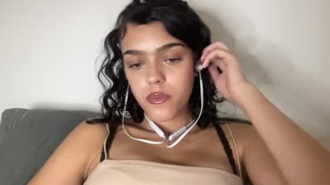 Goddess Victory  online show from January 12, 5:13 am