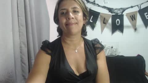 Hi guys   Im victoria  Be the one who can control me in PVT online show from October 9, 9:30 pm