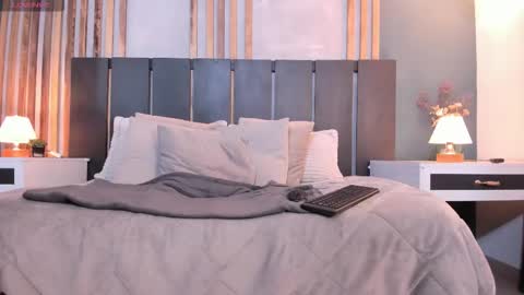 Victoria online show from February 6, 9:40 pm