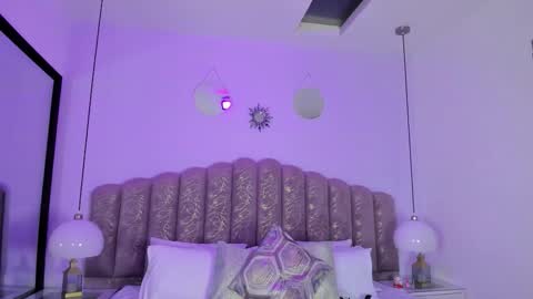 valentina online show from February 9, 12:29 pm