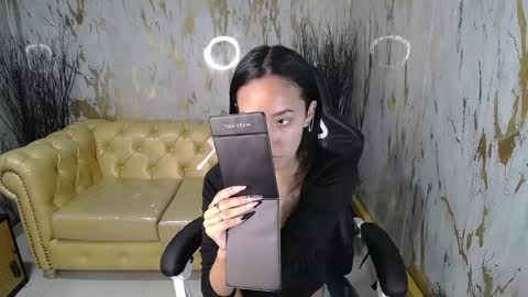 Victoria  online show from January 31, 4:17 pm