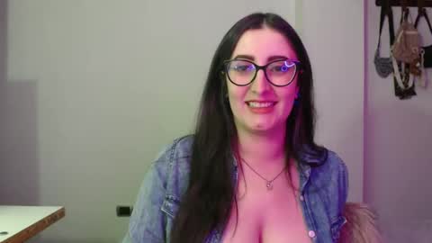 Victoria online show from February 28, 10:20 pm