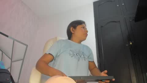 Victoria Sofia online show from May 31, 7:04 pm