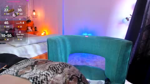 victoriasmithtv online show from February 20, 8:47 pm