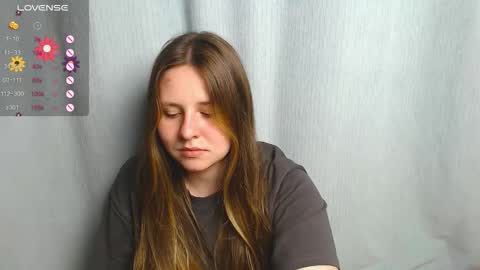 victoriassecrets_ online show from September 26, 9:34 pm