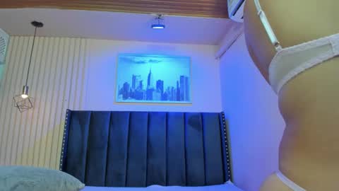 Viiolett online show from February 18, 7:57 pm