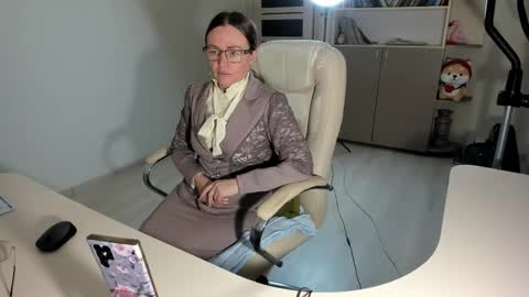 Ukrainian-woman online show from November 23, 3:14 pm