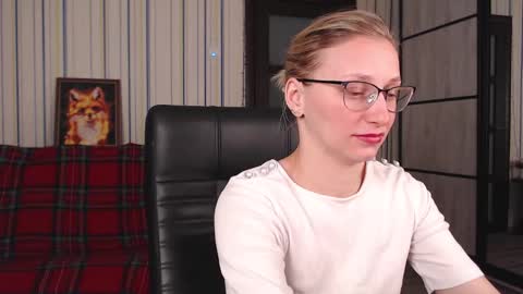 Vika online show from February 17, 5:34 pm