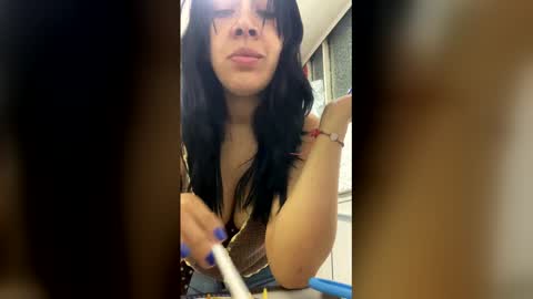 Vikgomez online show from March 21, 6:51 am