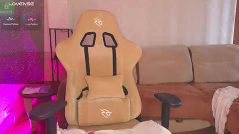 Eva online show from December 18, 3:55 am