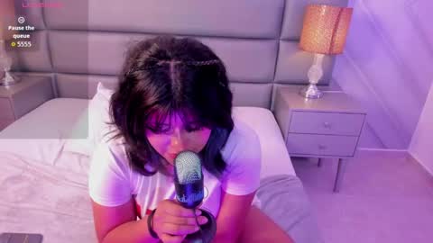 Vin  online show from April 16, 9:39 pm