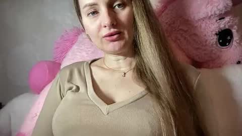 Funny  girl online show from October 31, 9:02 am