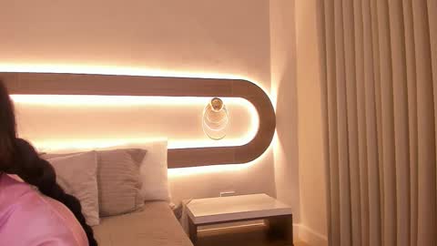 Violeta Sum online show from March 18, 12:21 pm