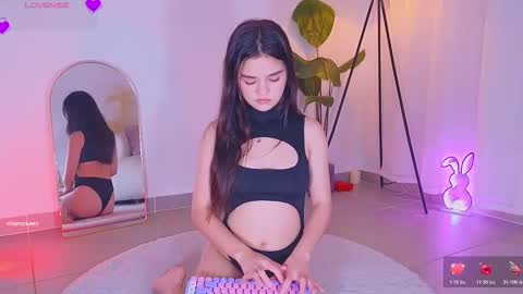 violetssweet online show from January 9, 2:16 am