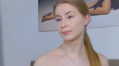 VioletSwone online show from April 11, 4:40 am