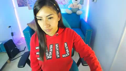 Violeta online show from February 3, 12:25 pm