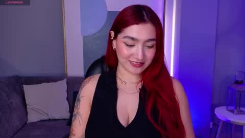 Violett Castel online show from January 9, 7:18 pm